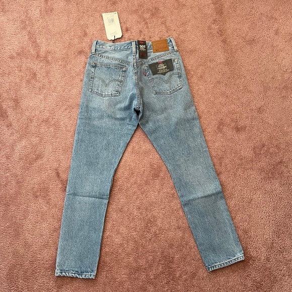 Levi 501 women's skinny jean light blue size 26 - New With Tags - Picture 5 of 13